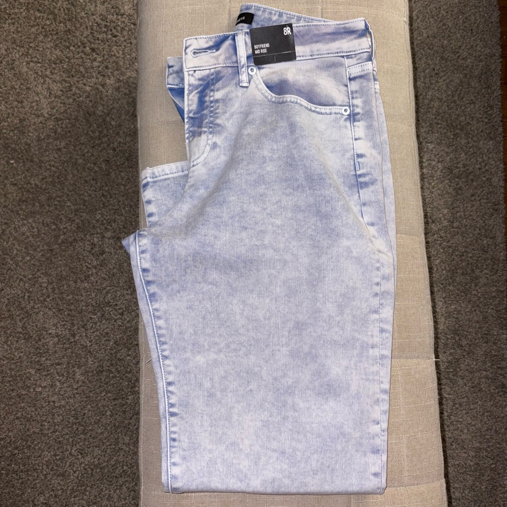 Express Women’s Lavender Boyfriend Midrise Jeans